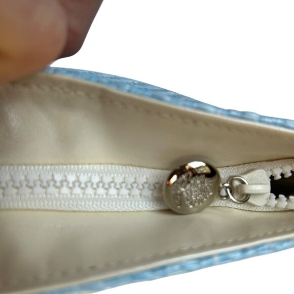 crabtree & Evelyn powder blue woven zipper pouch makeup case bag NEW - Picture 3 of 6